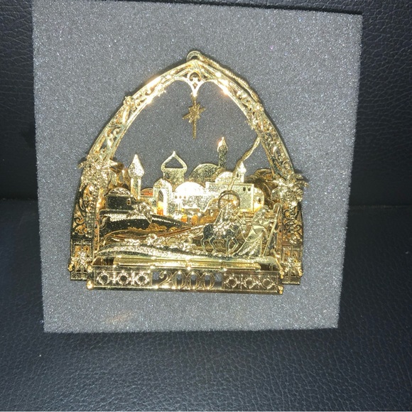 Danbury Mint Millennium Bethlehem 2000 Annual Gold Christmas Ornament MIB - Picture 2 of 5